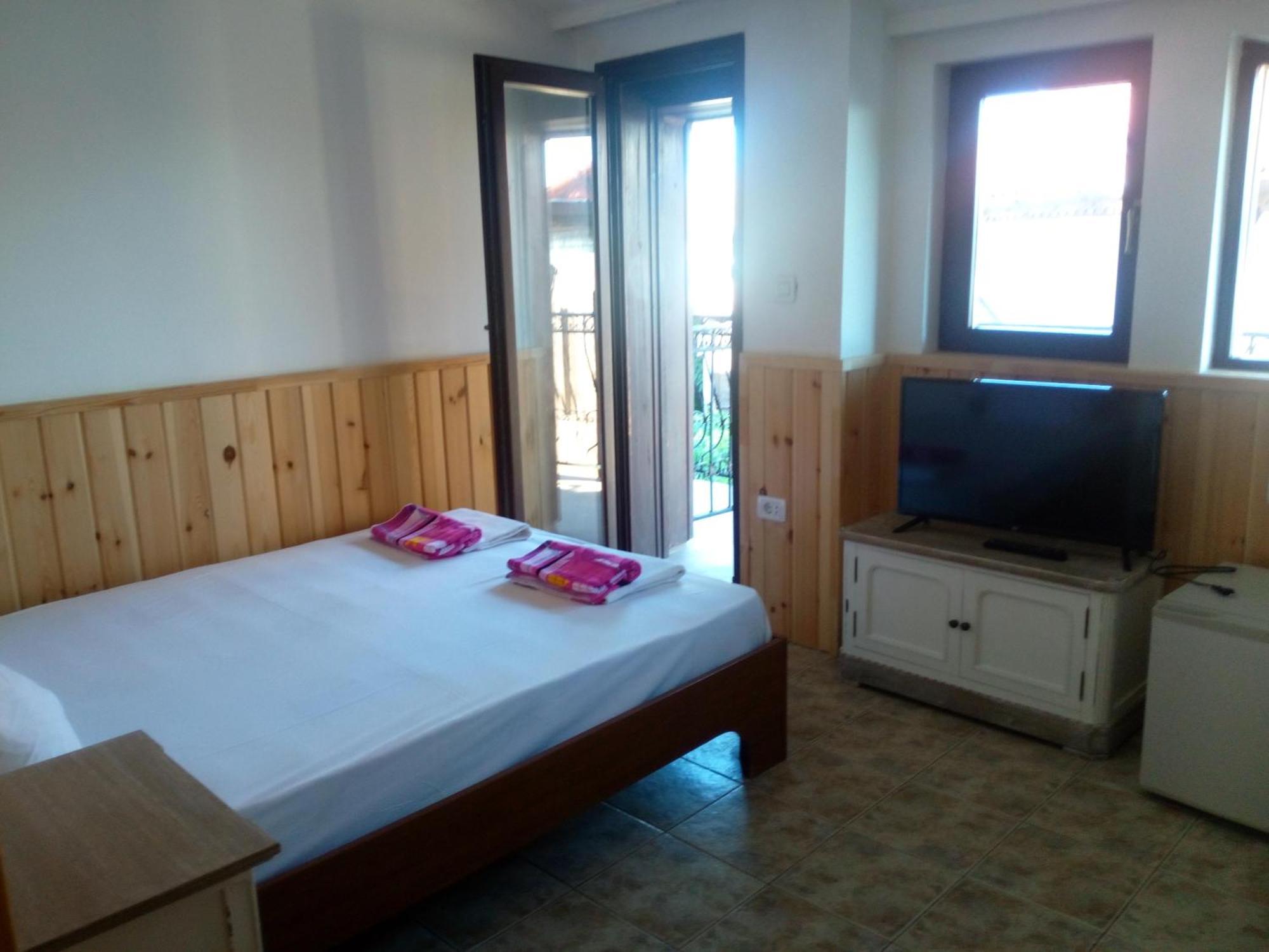 Rony Hotel Misivri Dış mekan fotoğraf